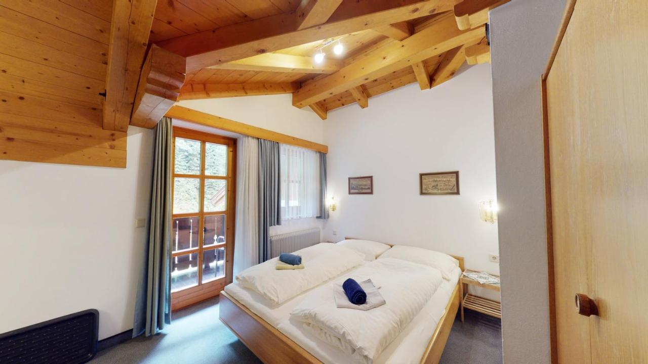 Pension Ledererguetl - Jokercard & Parkplatz Inkl Bed and Breakfast Saalbach-Hinterglemm Eksteriør billede